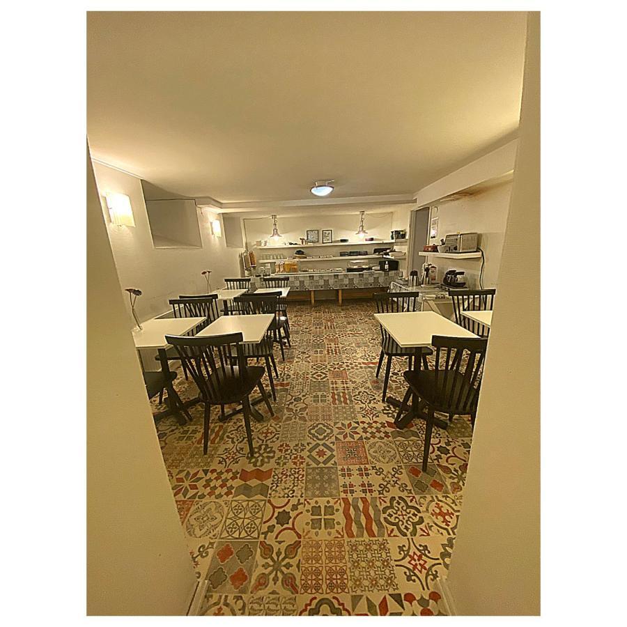 Hotell Vaerend แว็กเควอ ภายนอก รูปภาพ